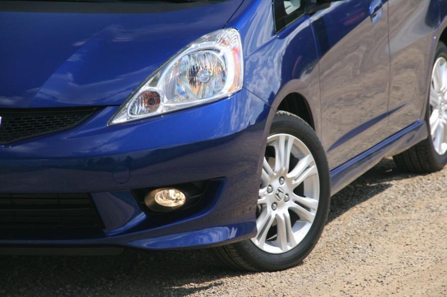  Honda Fit Sport 2009 года  (фото 36 из 66)
